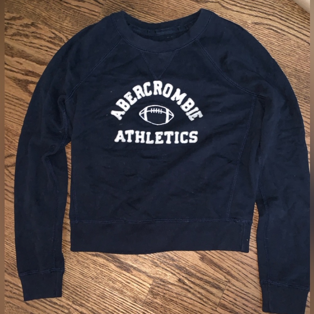Size small Abercrombie and Fitch crewneck sweater